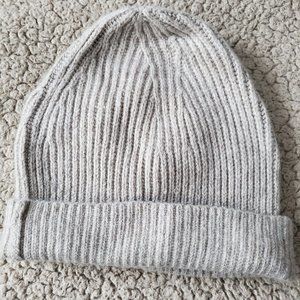 Everlane Cashmere Beanie
